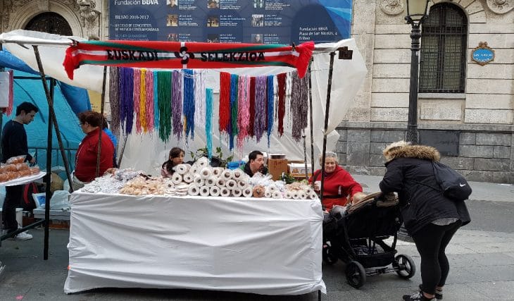 San Blas en Bilbao: una tradición de cordones y dulces
