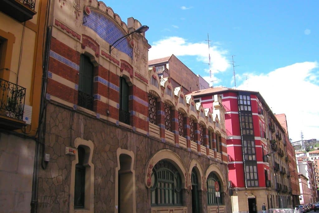 El Ayuntamiento de Bilbao ofrece en septiembre visitas guiadas gratuitas por Castaños