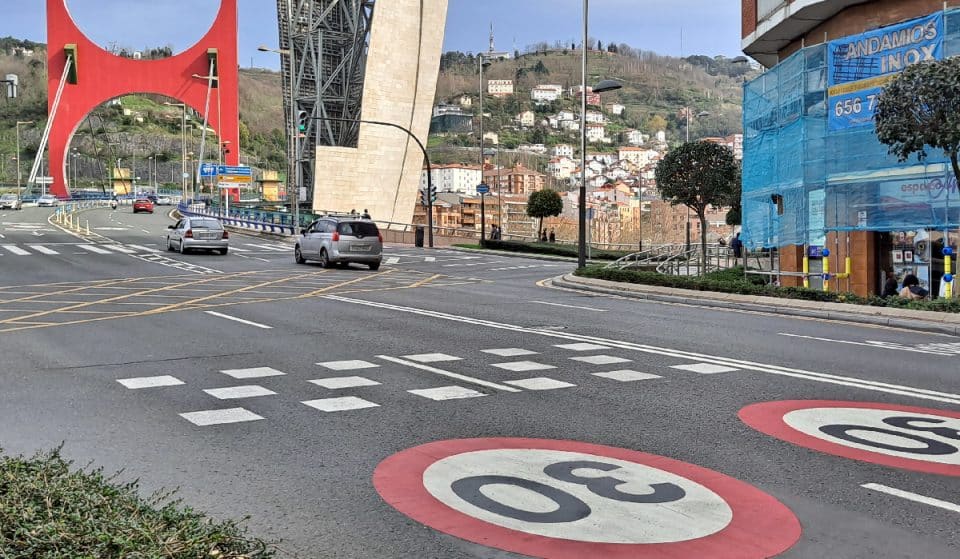 Bilbao instala sus primeros radares pedagógicos para comprobar si se respeta el límite de 30km/h
