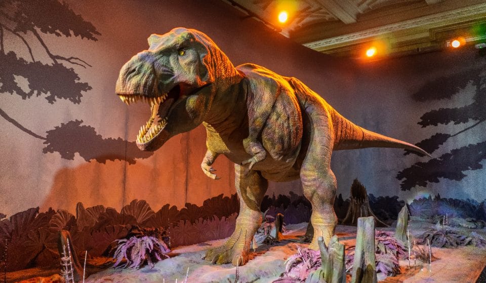 Bilbao recibe una exposición con más de 30 dinosaurios a tamaño real